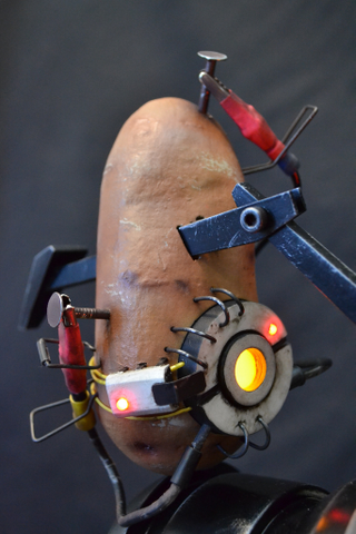 Illustration for article titled The Very Best In Cosplay: Volpin Props